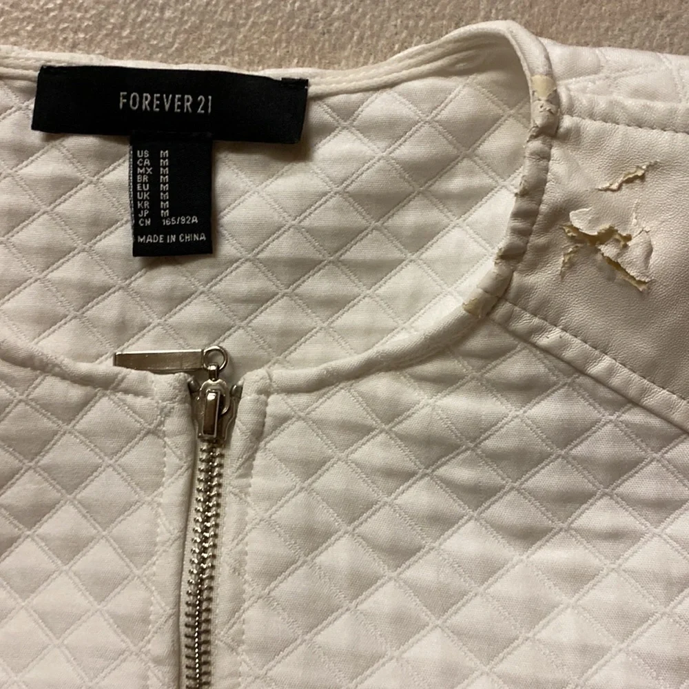 White jacket - Picture 2 of 2